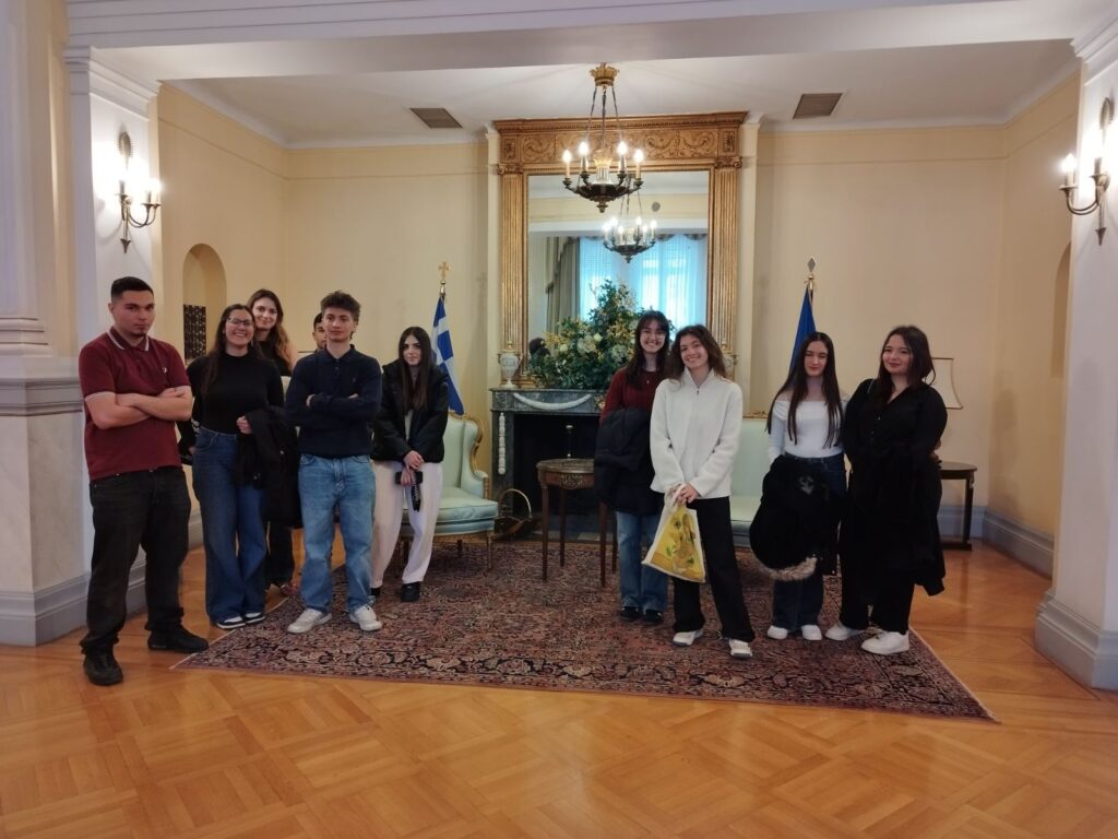 IMG-6185d71594247c4669580df224176a2c-V (1)